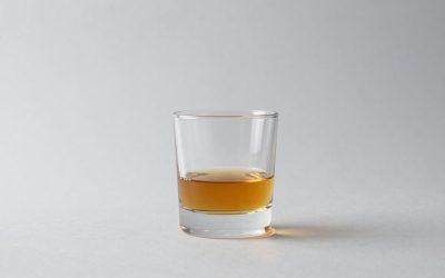 Best Way to Drink Whiskey: Glass, Ice and More